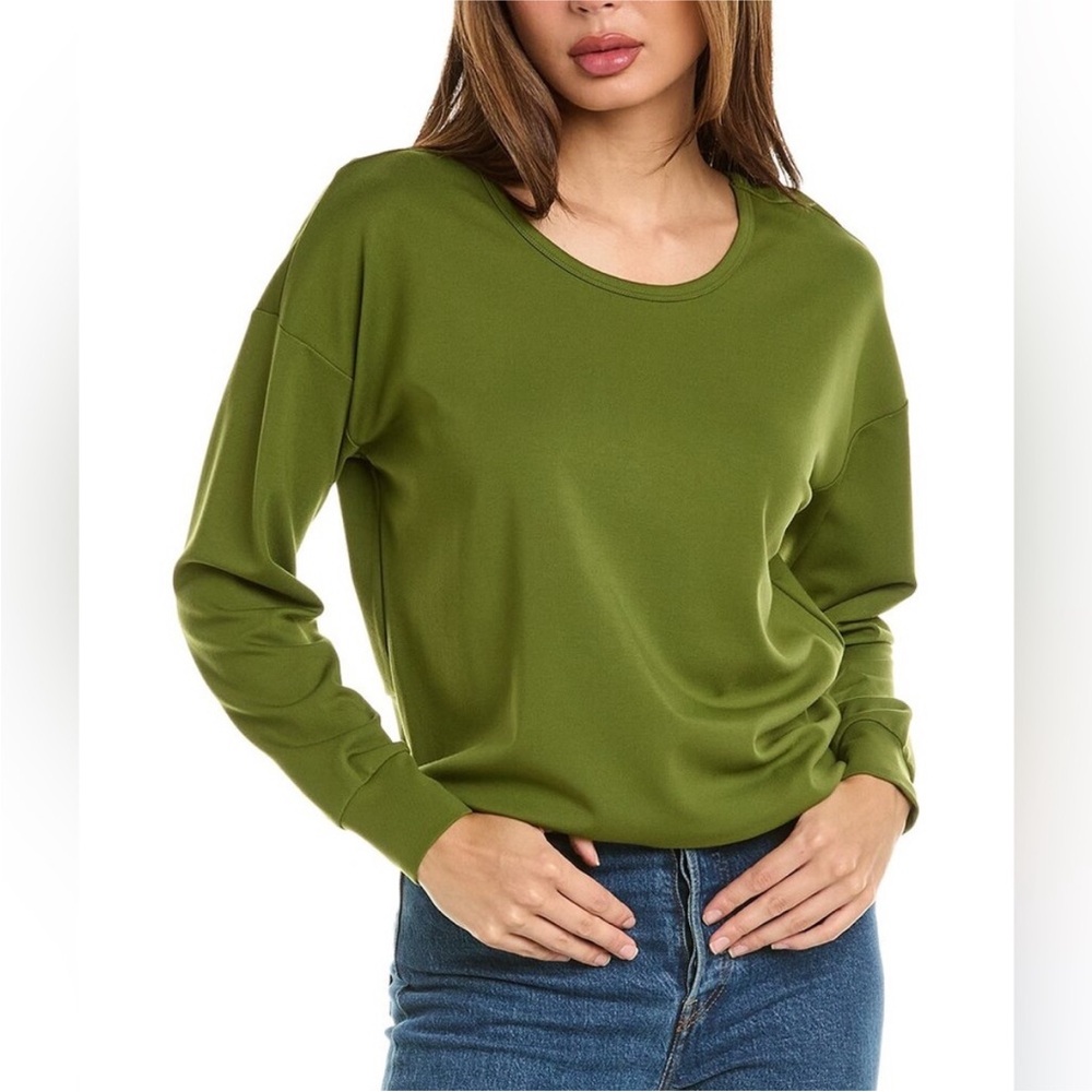 Cabi turnaround tee shirt in‎ avocado, dropped shoulder sleeves, twisted back